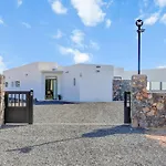 Villa Mariposas 4 Lajares