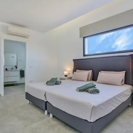 Villa Mariposas 4 *