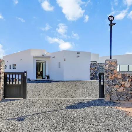 Villa Mariposas 4 Lajares