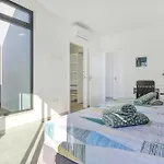 Villa Mariposas 4 *